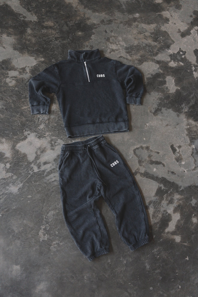 SANTAI TRACKSUIT 2.0 (PRE ORDER)